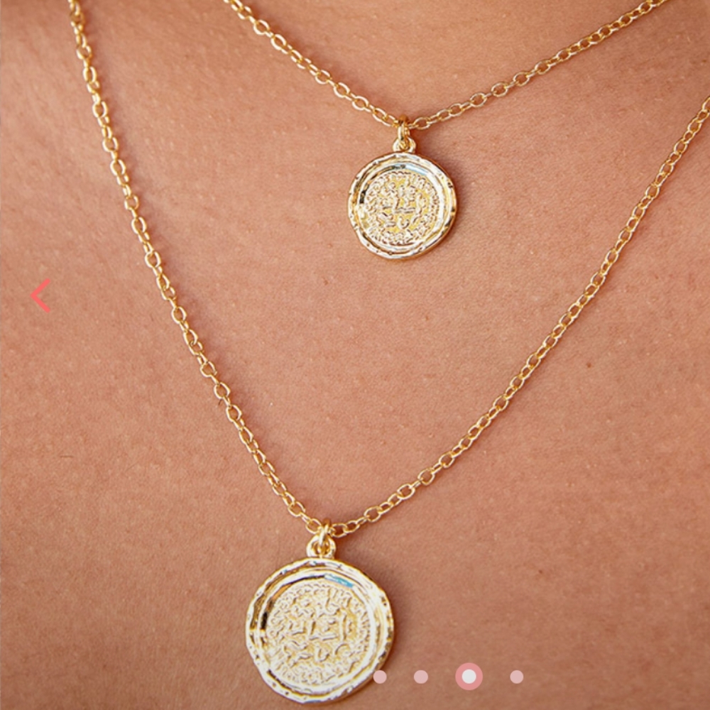 Amber sceats necklace